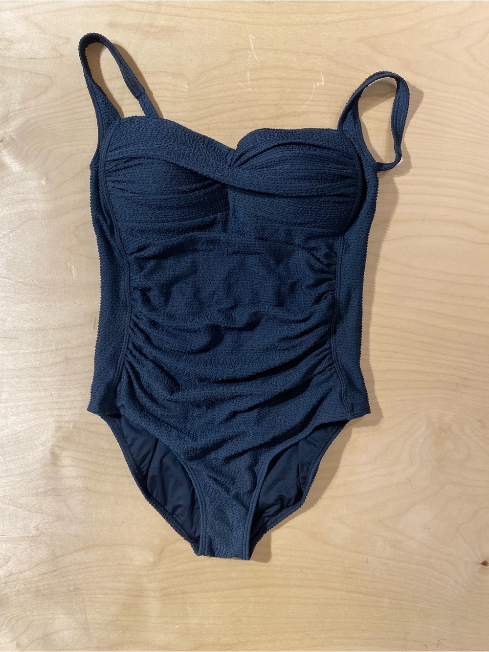 Niptuck Swim Textured Black One-Piece Swimsuit 10 (RI) - Picture 4 of 9
